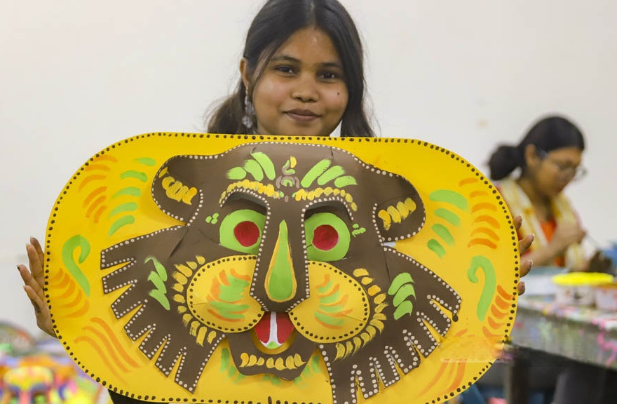 ঢাকা বিশ্ববিদ্যালয়ের চারুকলায় চলছে বর্ষবরণের প্রস্তুতি