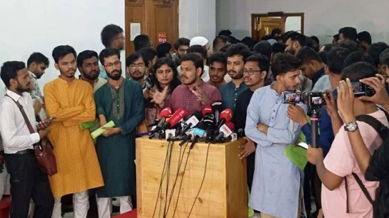 ডাকসু নির্বাচনে ছাত্র অধিকার পরিষদের প্যানেল ঘোষণা