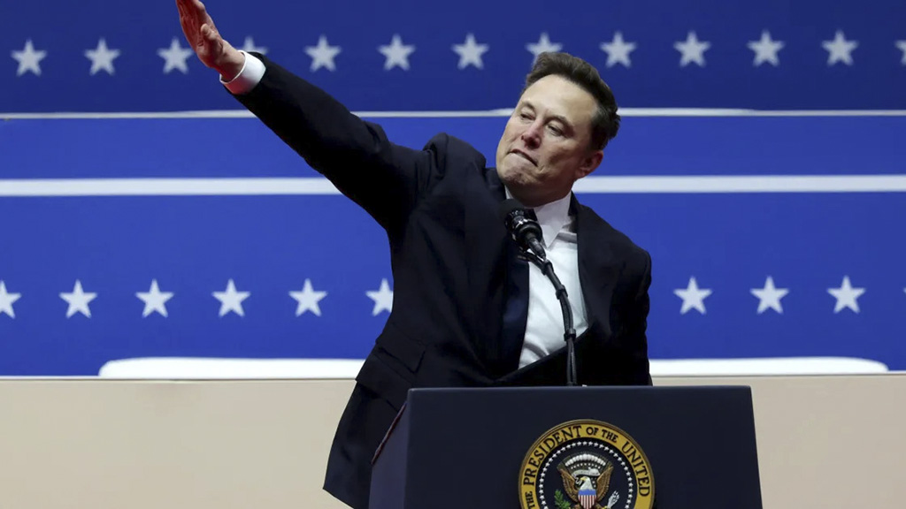 হিটলারের প্রশংসা: মাস্কের চ্যাটবটের বিরুদ্ধ ক্ষেপেছে ইহুদিপক্ষ