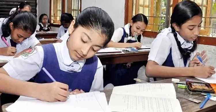 অর্ধেকের বেশি প্রাথমিক বিদ্যালয়ে নেই প্রধান শিক্ষক